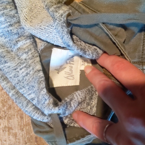 Others Follow jacket - Picture 2 of 3